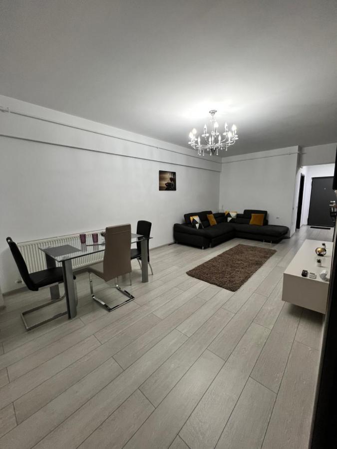The Bliss Lägenhet Râmnicu Vâlcea Exteriör bild